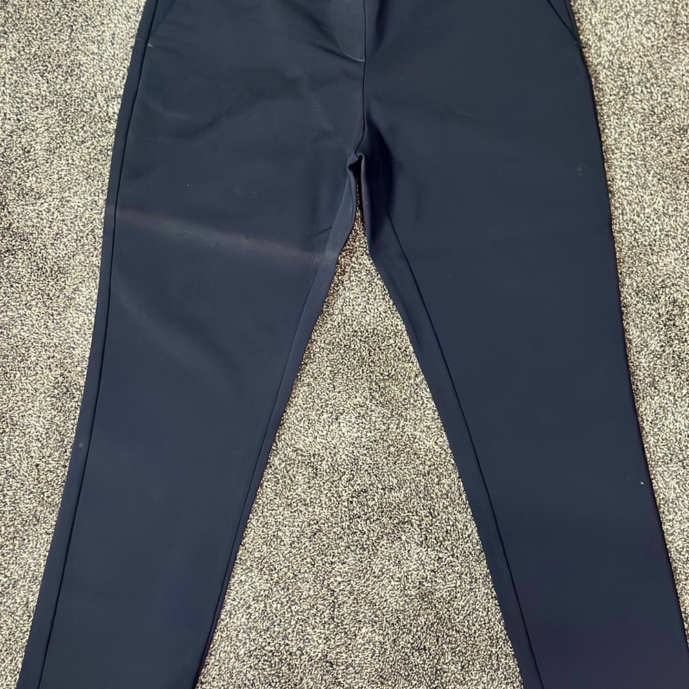 Gibson Latimer- dark blue cropped pants